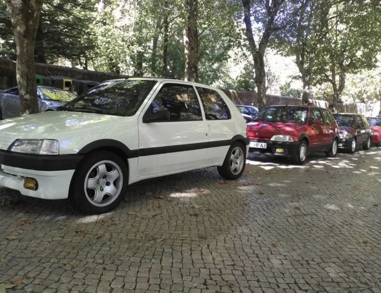 Peugeot 405 mi16