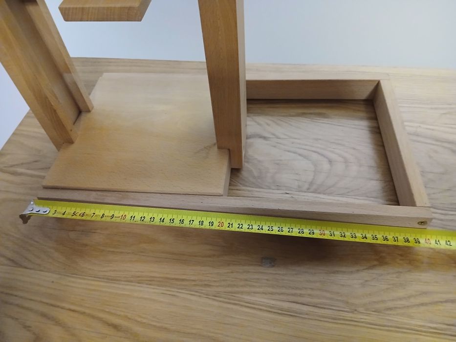 Duża prasa do serów