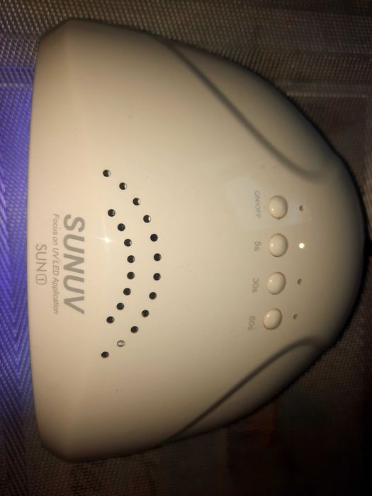 Лампа для манікюру