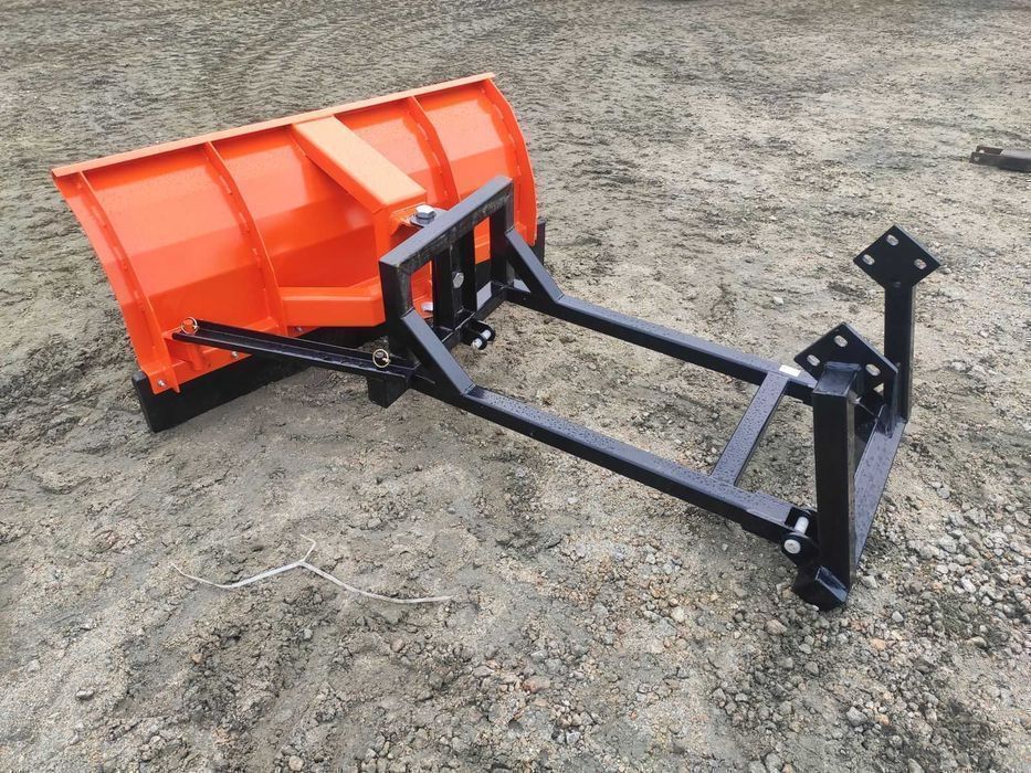 Pług śnieżny na przód ciągnika Ursus C-330 C-360, 3512 MF-235 MF-255