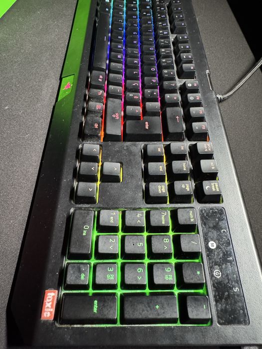 Razer BlackWidow Chroma V2 1000hz/1ms- Como Novo