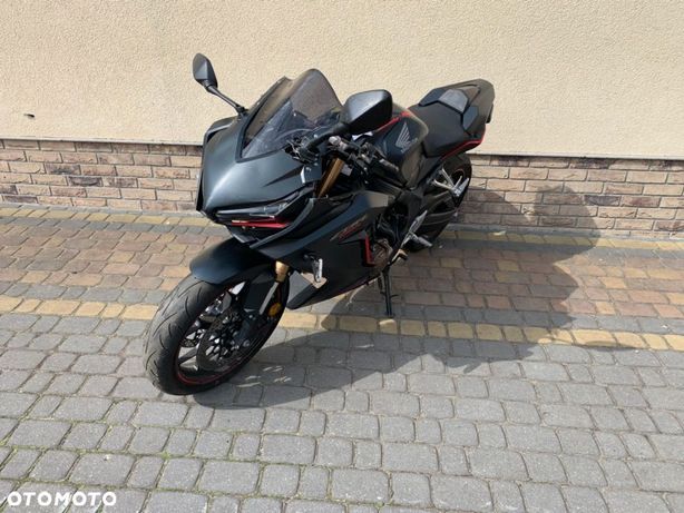 Uszkodzona Honda Cbr Motoryzacja OLX.pl