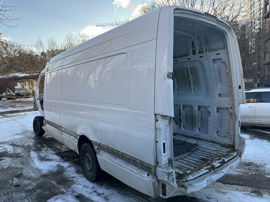 Кузов, бочина, четверть Sprinter 907 Спрінтер 907