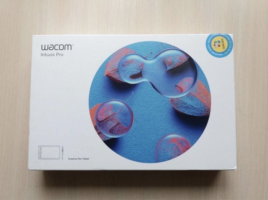 Графічний планшет Wacom Intuos Pro