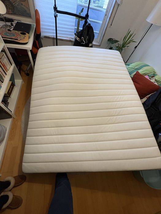 Colchão Ikea cama casal