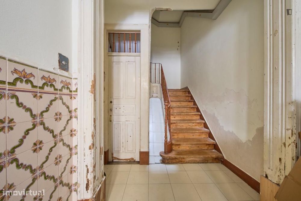 Quarto - localizado em Alameda Lisbon