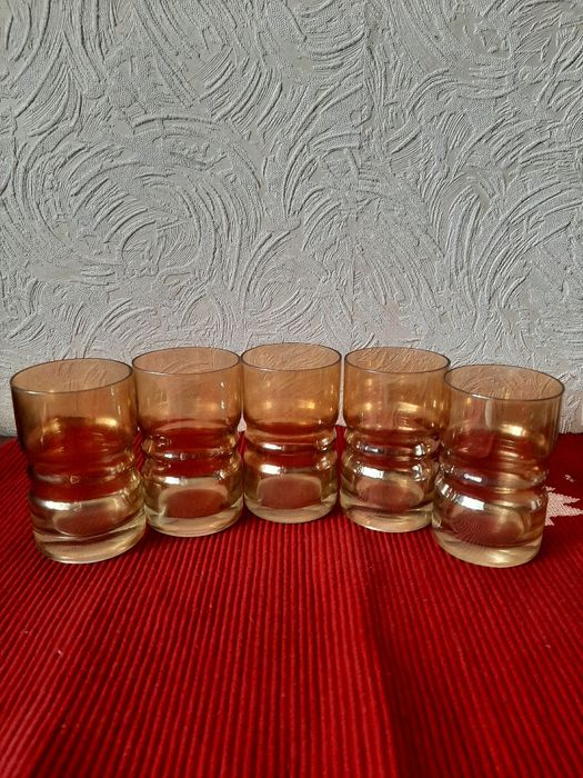 Стакани різні,скляні