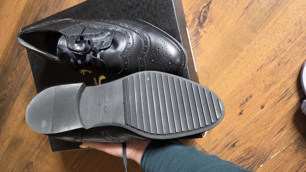 Шкіряні чоловічі туфли