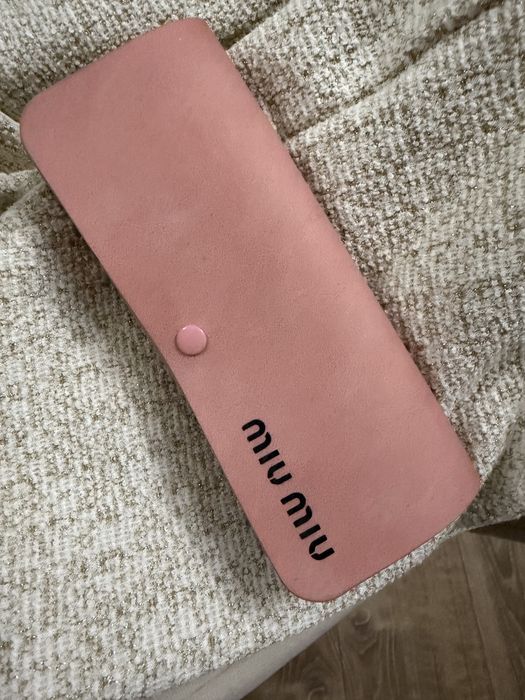 Case etui  na okulary miu miu różowy