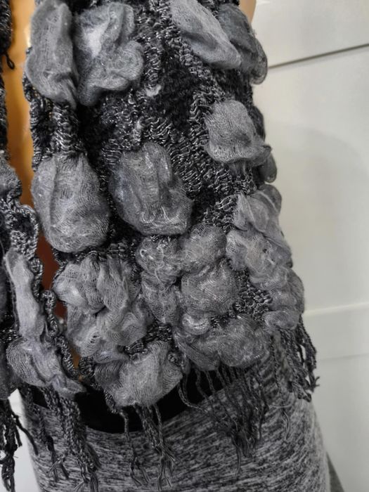 Szalik zimowy szary ozdobny top vintage style zima