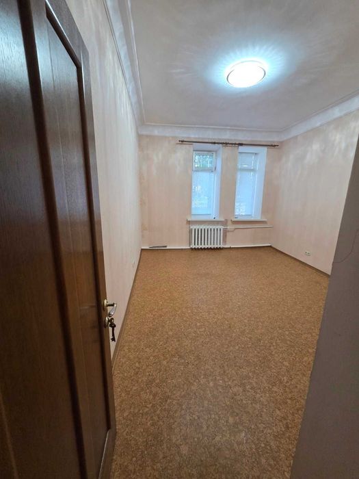 Пропозиція від власника! Продаж кімнати площею 16,6 кв.м. у квартирі спільного проживання на двох господарів