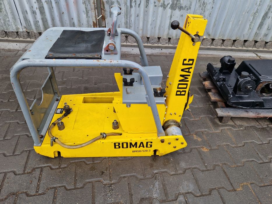 Części zagęszczarka Bomag BPR 50/52D-3 płozy boczne