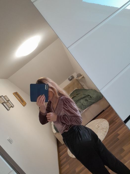 Spodnie skórzane woskowane azurowe wysoki stan kobiece eleganckie luzn