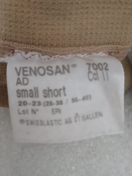 Медичні компресійні гольфи VENOSAN  7002 AD Ccl ll small short