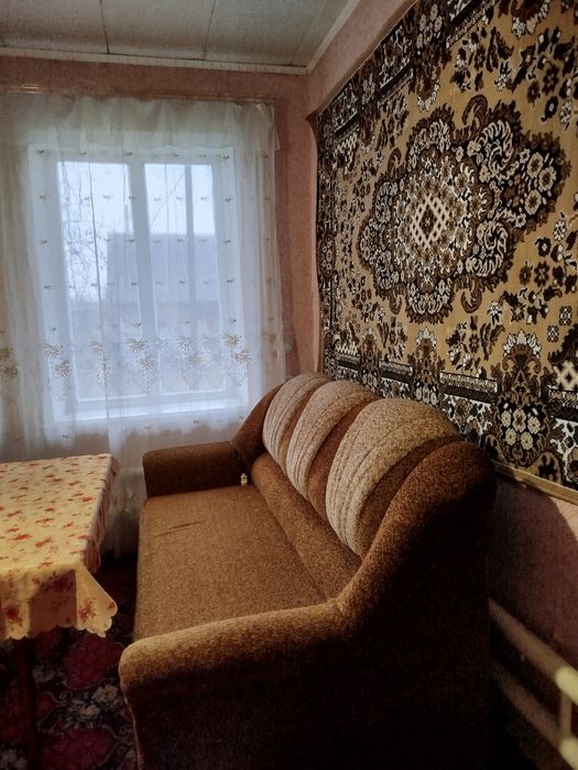 Продам частину будинку в селі Березівка