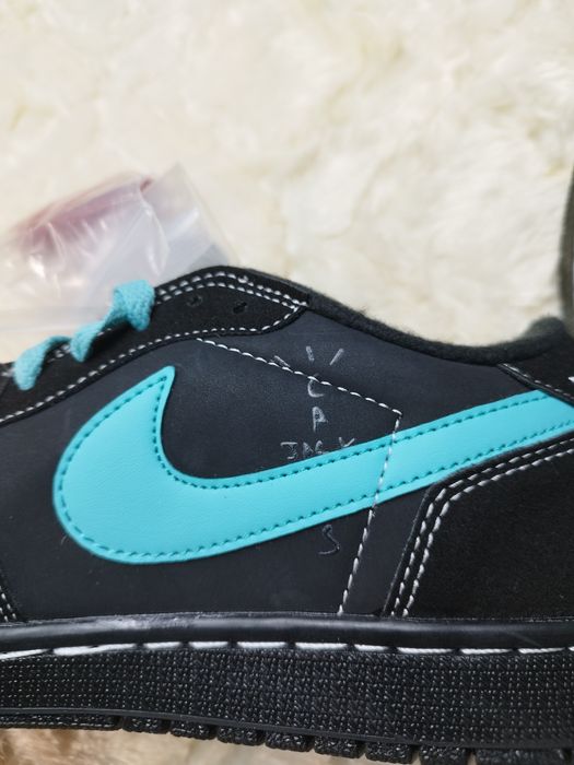 Jordan 1 Travis Scott Tiffany