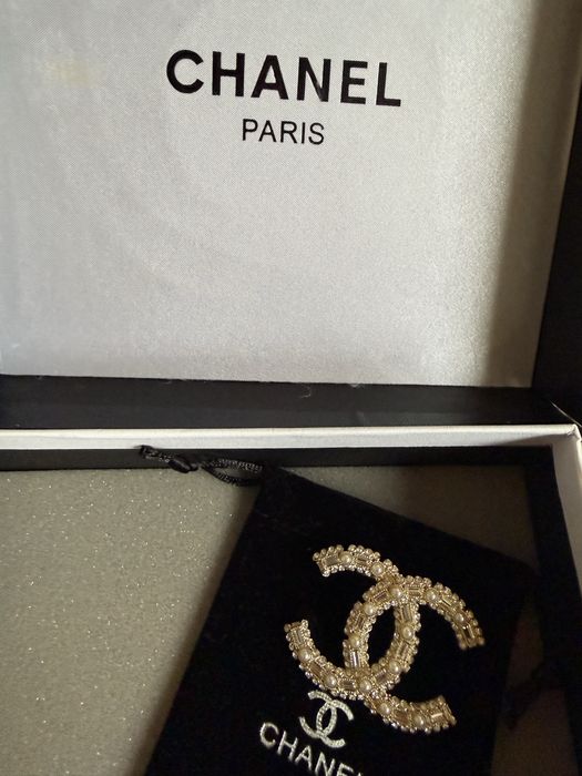 Chanel broszka - autentyczny model