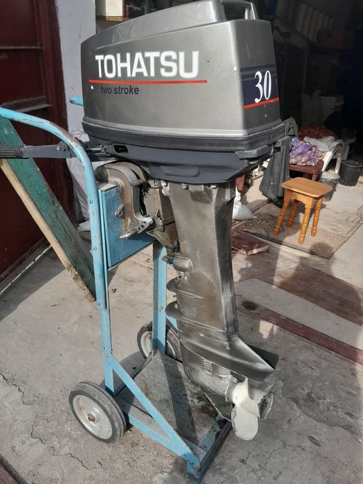 Мотор для лодки Tohatsu