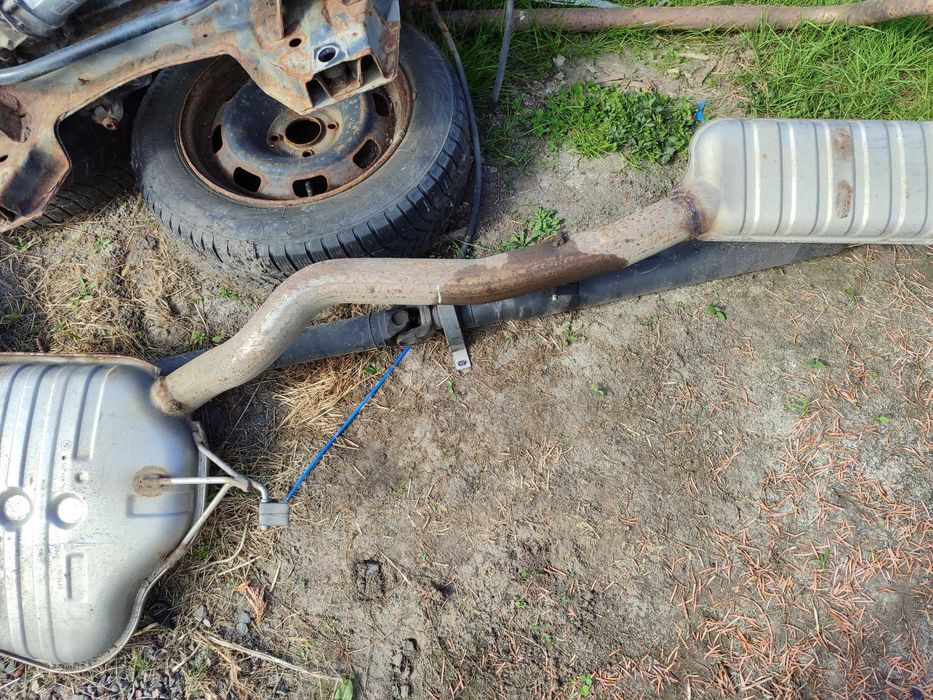 Tłumik orginalny BMW E 60/61 kombi Silnik N52B25A