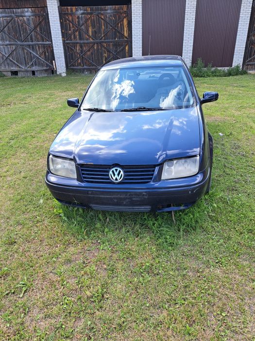 Vw Bora 1.9 tdi Czesci mechaniczne I blacharskie.