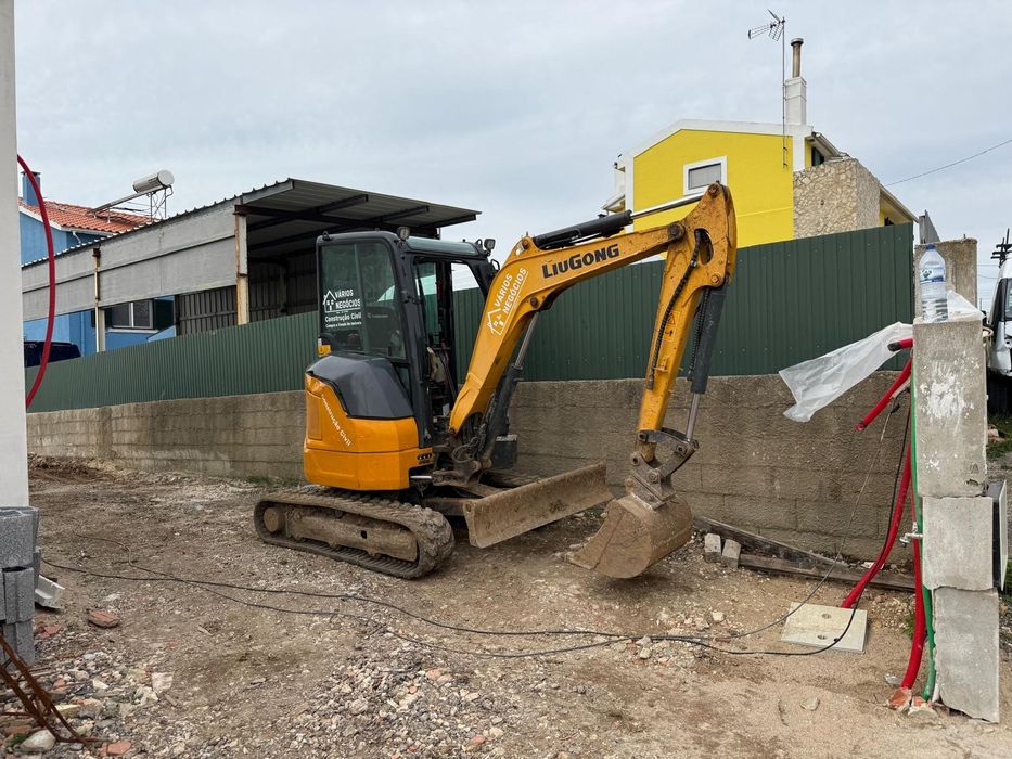 Aluguer de mini giratórias