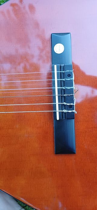 Gitara akustyczna używana
