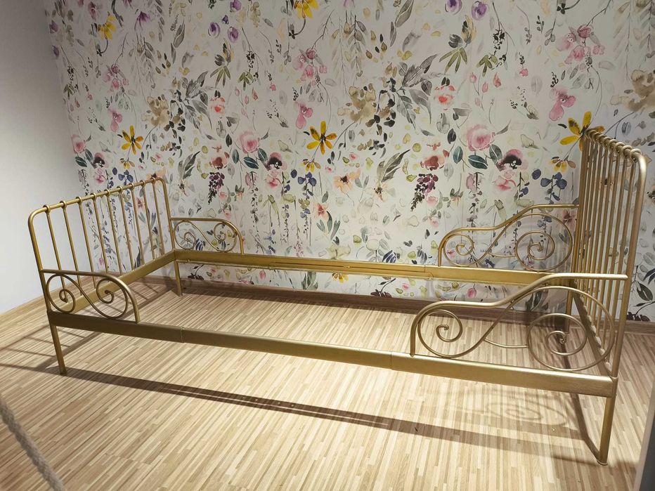 Łóżko Ikea złote