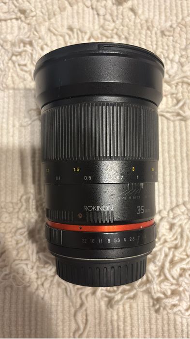 Objetiva 35mm 1.4 Rokinon p/ Canon