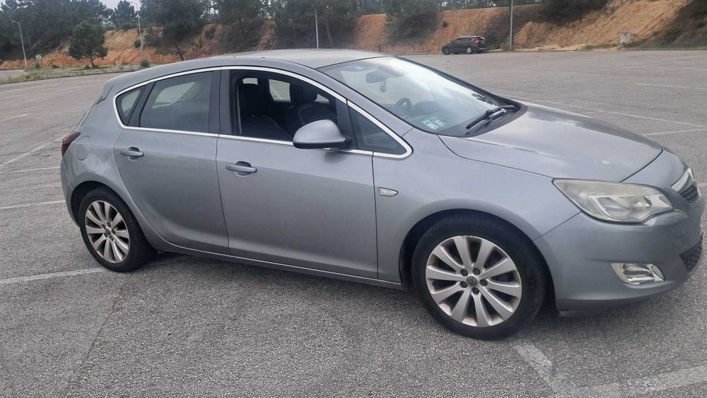 Opel astra cosmo, full extra Almada, Cova Da Piedade, Pragal E Cacilhas ...