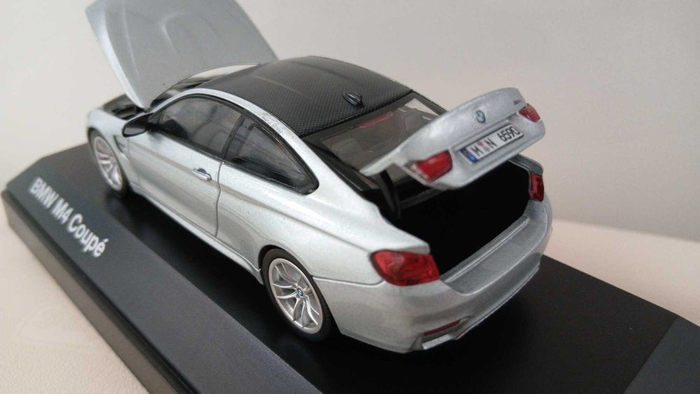 Miniatura Bmw M4 coupé