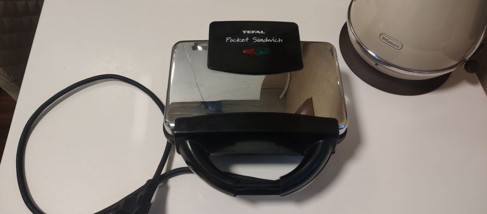 Бутербродница Tefal