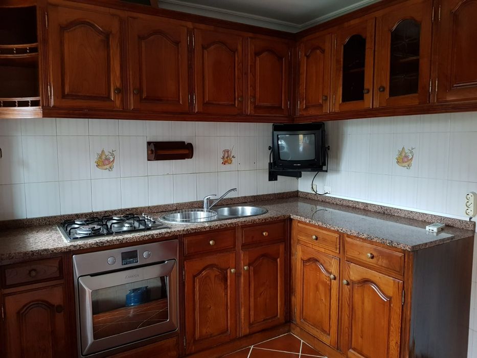 Alugo Casa T2 - Valongo