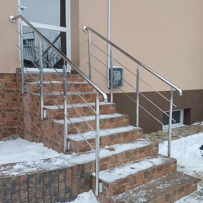 Перила з нержавіючої сталі