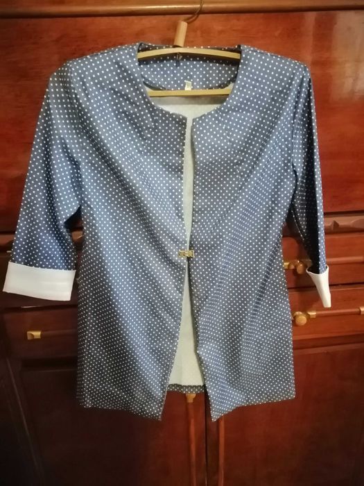 Піджак жіночий р. 44 (S) синій в горошок