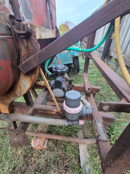 Культиватор, сівалка, оприскувач