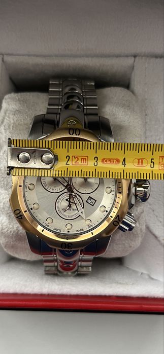 Часы  Invicta VENOM  model  10574