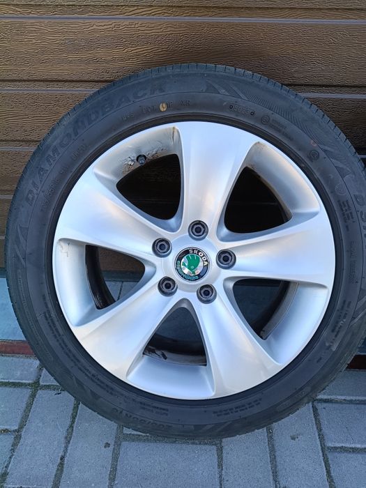 Felgi aluminiowe koła opony letnie Skoda superb 2 205/55 r16