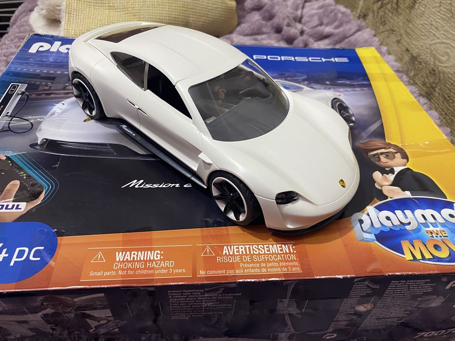 Модель-конструктор на радіокеруванні Playmobil - Porsche Mission E 2.0