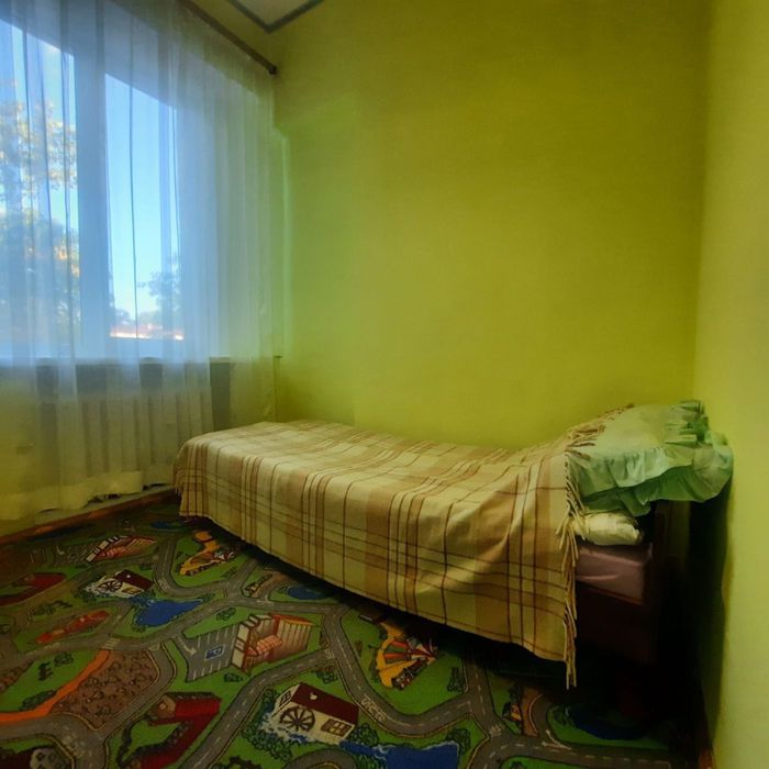 Здам двухрівневу 4к квартиру центр вул Привокзальна