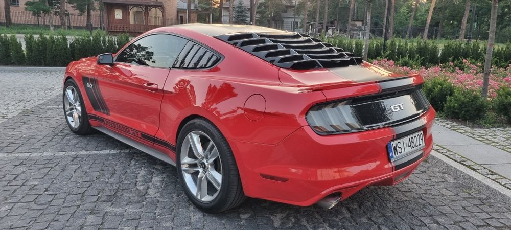 Ford Mustang GT 2017r.