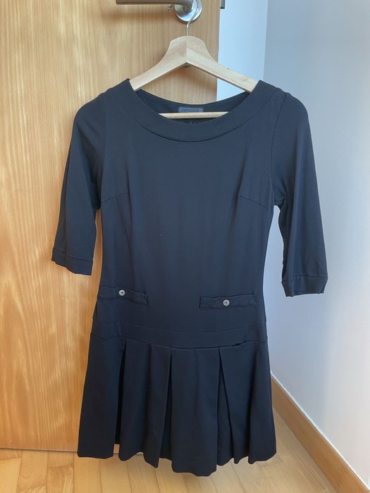 Vestido Lanidor Preto Cintado e Elegante