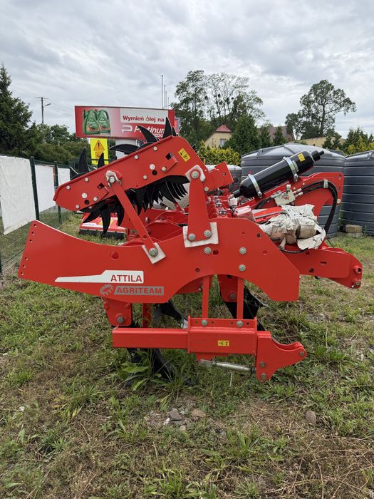 Głębosz pług dłutowy ATTILA 250/5 HYDRO Maschio Gaspardo