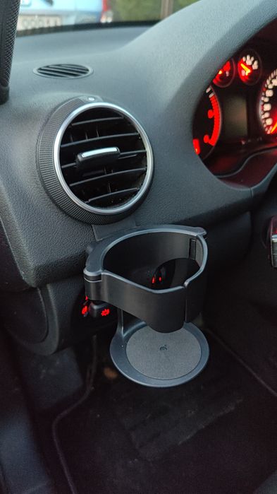 Stelaż uchwyt cup holder