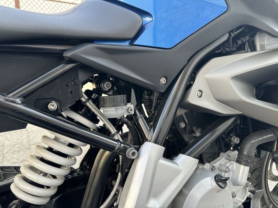 Мотоцикл BMW G310R