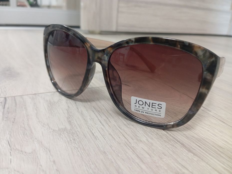 Сонцезахисні окуляри jones New York