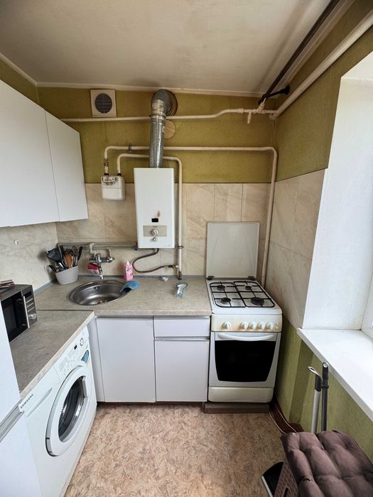 Продам 3-х квартиру Павлово Поле, метро 23 Августа, ул. Клочковская