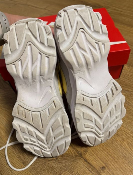 Sneakersy sportowe W Nike TC 7900 rozm. 36,5