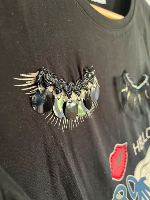 Camisola Preta com Adereços 3D Monte Cervino S/M