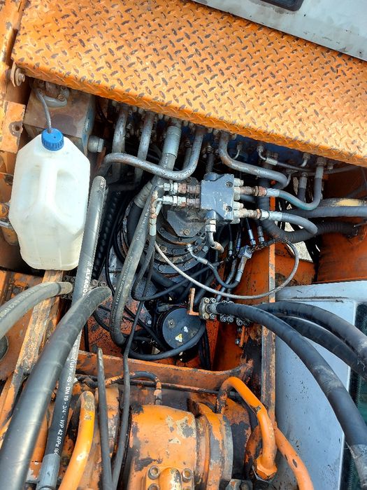 Продам екскаватор Hitachi fh150w3