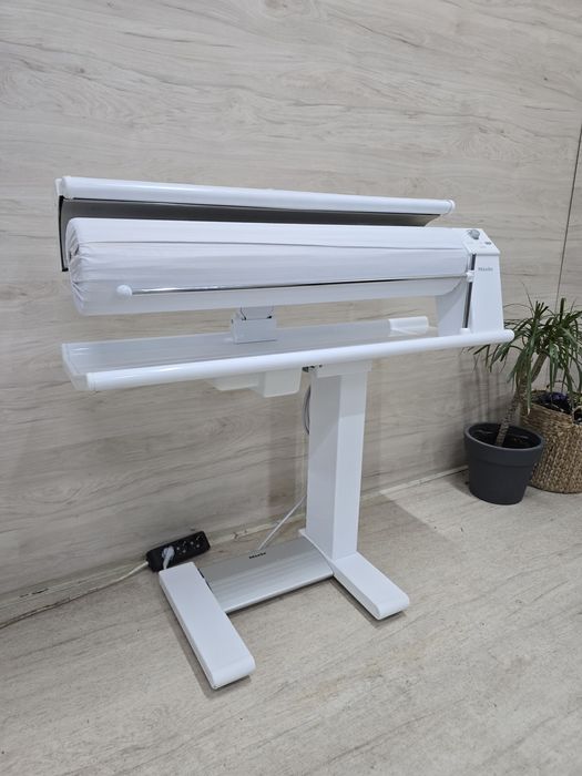 Прасувальний каток B990 хороший стан Гарантія